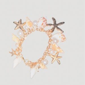 Gold Starfish and Shell Charm Bracelet